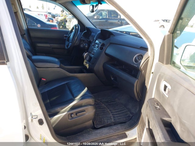 Honda Pilot Touring 2015 5FNYF4H97FB501800 Image 5