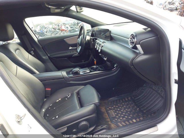 W1K3G4FB6LW046867 Mercedes-Benz A 220 4matic