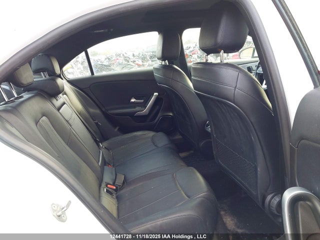 W1K3G4FB6LW046867 Mercedes-Benz A 220 4matic