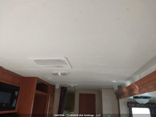 2014 Forest River Forest River 368 Rlbh მანქანა იყიდება აუქციონზე, vin: 4X4TSMC23DA306616, აუქციონის ნომერი: 12441824