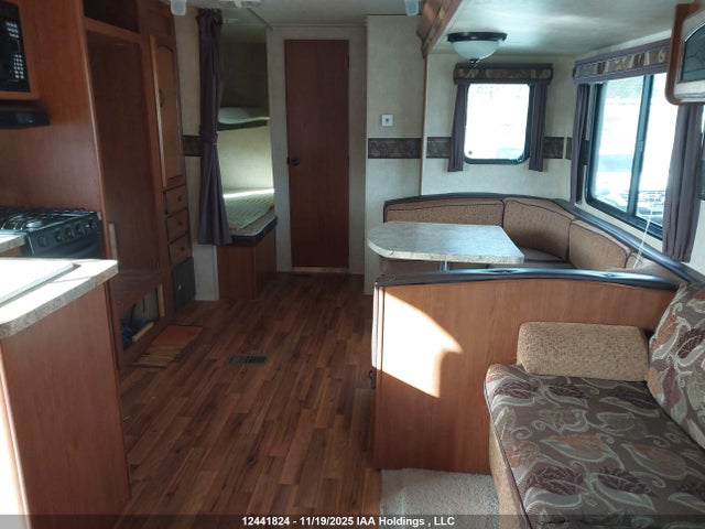 2014 Forest River Forest River 368 Rlbh მანქანა იყიდება აუქციონზე, vin: 4X4TSMC23DA306616, აუქციონის ნომერი: 12441824