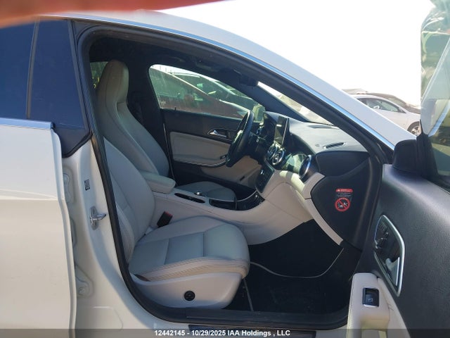 Aukcja sprzedaży 2015 Mercedes-benz Cla 250, vin: WDDSJ4EB4FN218757, numer aukcji: 12442145