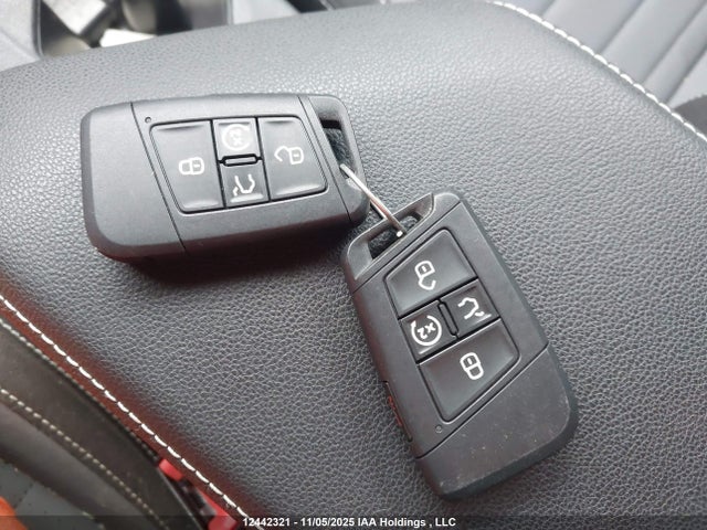 3VWSX7BU5SM056056 Volkswagen Jetta Comfortline