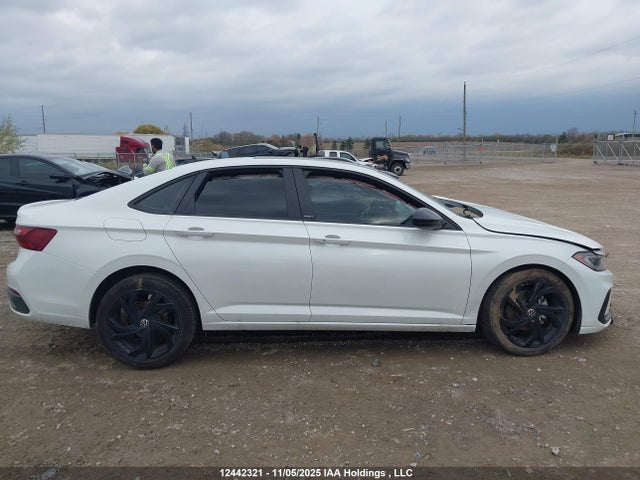 3VWSX7BU5SM056056 Volkswagen Jetta Comfortline