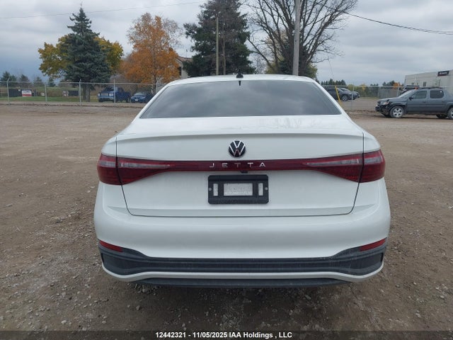 3VWSX7BU5SM056056 Volkswagen Jetta Comfortline