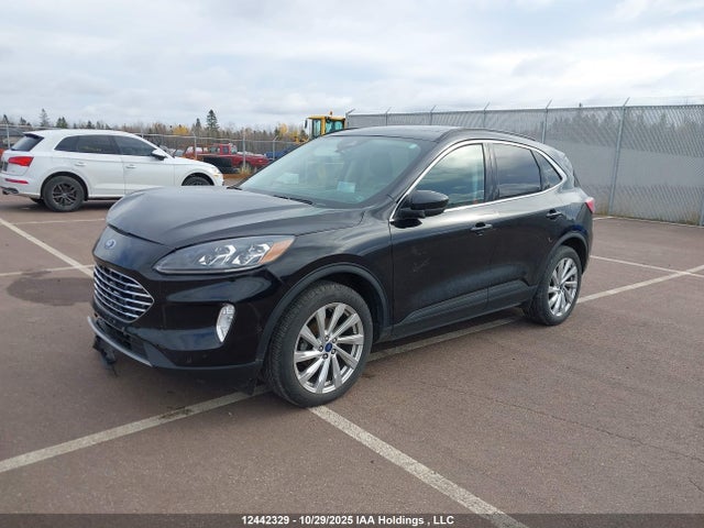 1FMCU9DZ0NUA73170 Ford Escape Titanium Hybrid