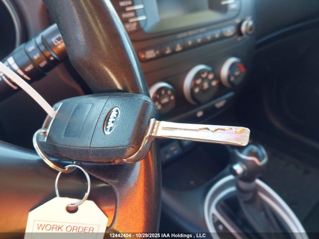 2015 Kia Soul Lx/lx+ მანქანა იყიდება აუქციონზე, vin: KNDJN2A21F7157294, აუქციონის ნომერი: 12442404
