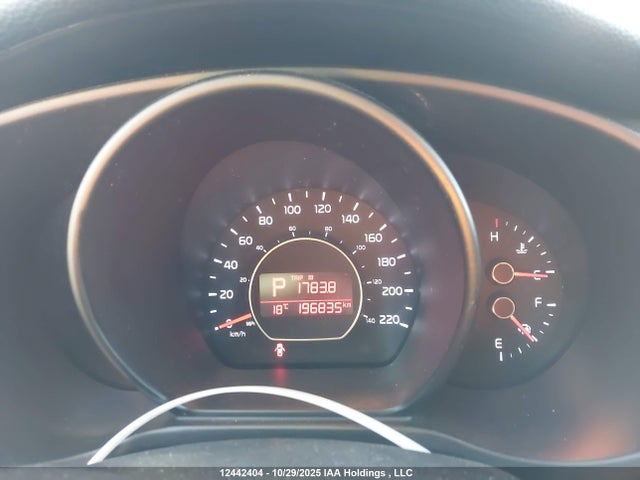 2015 Kia Soul Lx/lx+ მანქანა იყიდება აუქციონზე, vin: KNDJN2A21F7157294, აუქციონის ნომერი: 12442404