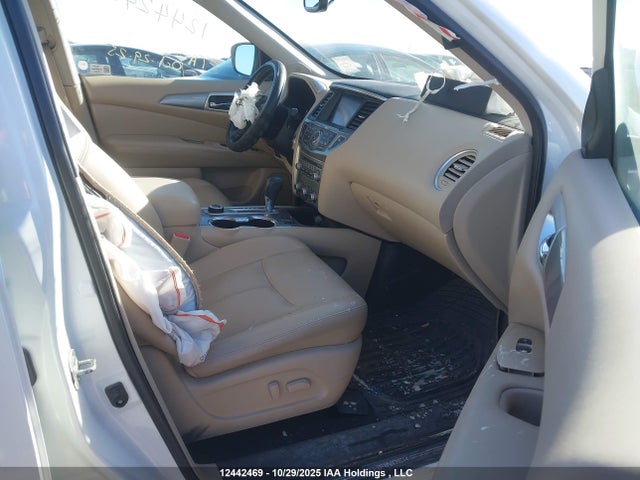 5N1DR2MM1KC647889 Nissan Pathfinder Platinum/s/sl Premium/sv Tech
