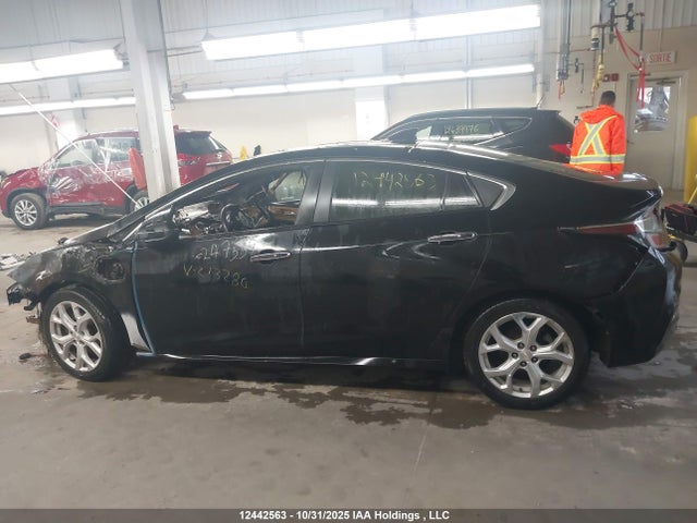1G1RB6S57HU213280 Chevrolet Volt Premier