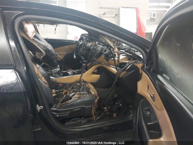 1G1RB6S57HU213280 Chevrolet Volt Premier