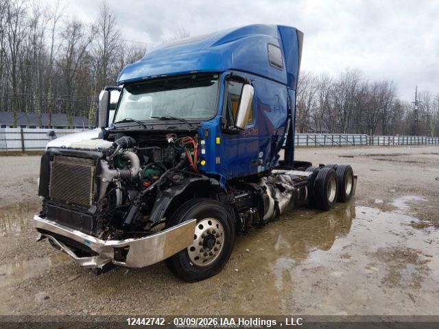 4V4NC9EH4JN888681 Volvo VNL