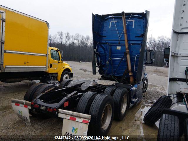 4V4NC9EH4JN888681 Volvo VNL