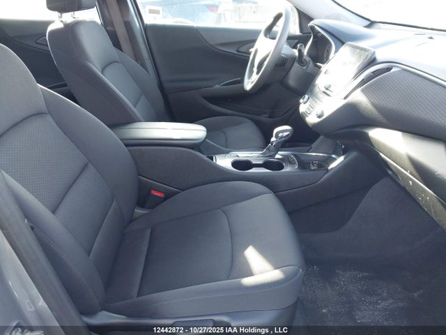 1G1ZD5ST8PF220454 Chevrolet lfv