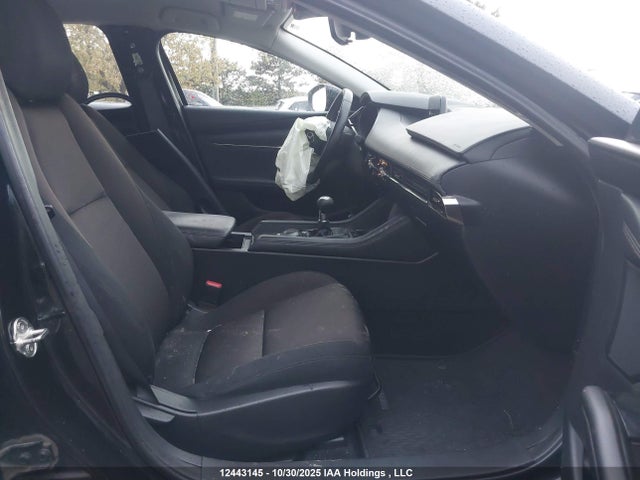 3MZBPAC7XKM104429 Mazda 3 Preferred Plus