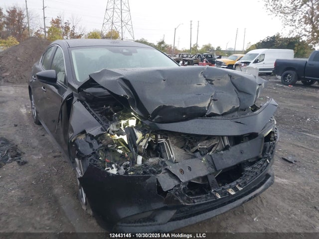 3MZBPAC7XKM104429 Mazda 3 Preferred Plus