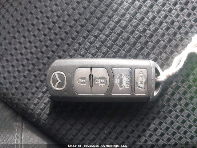 3MZBN1V7XJM229965 Mazda Mazda3 50th Anniversary Edition/gs/se