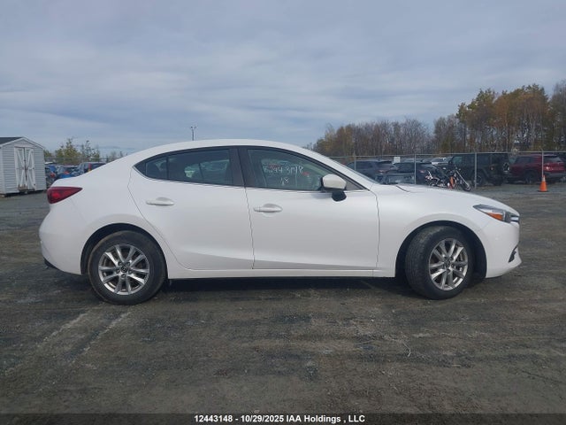 3MZBN1V7XJM229965 Mazda Mazda3 50th Anniversary Edition/gs/se