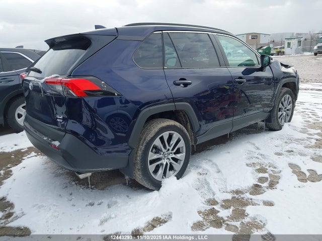 12443293 :رقم المزاد ، 2T3R1RFV0PW383052 vin ، 2023 Toyota Rav4 Xle/xle Premium مزاد بيع