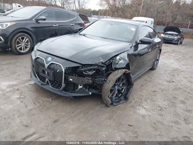 BMW I4 Edrive35 2024 WBY43AW08RFT03025 Image 2