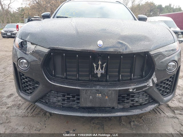 ZN661YUS6KX318912 Maserati Levante S Gransport