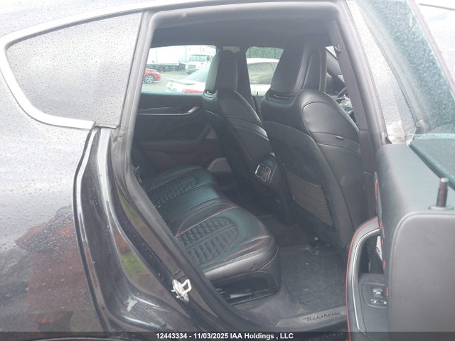 ZN661YUS6KX318912 Maserati Levante S Gransport