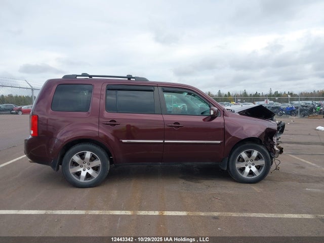 Honda Pilot Touring 2015 5FNYF4H90FB501735 Image 13