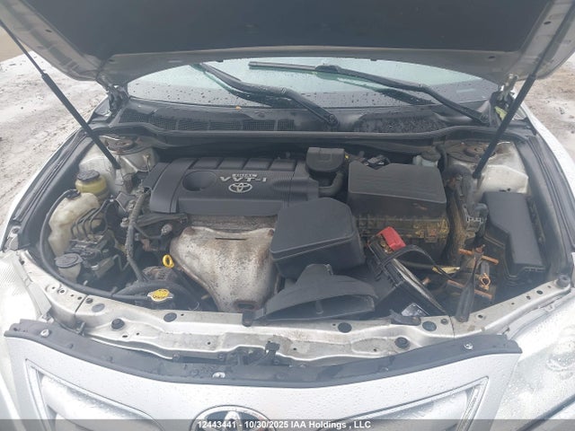 2010 Toyota Camry Le მანქანა იყიდება აუქციონზე, vin: 4T1BF3EK8AU055692, აუქციონის ნომერი: 12443441