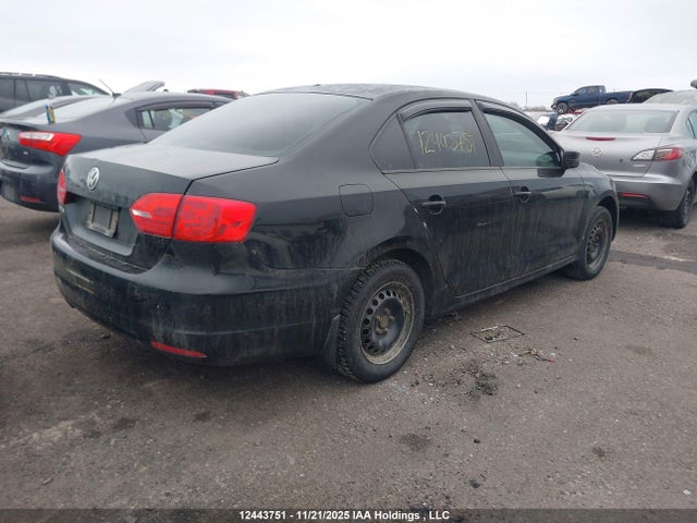 12443751 :رقم المزاد ، 3VW1K7AJ1DM421269 vin ، 2013 Volkswagen Jetta 2.0l Trendline/2.0l Trendline+ مزاد بيع