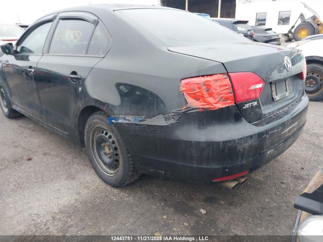 12443751 :رقم المزاد ، 3VW1K7AJ1DM421269 vin ، 2013 Volkswagen Jetta 2.0l Trendline/2.0l Trendline+ مزاد بيع