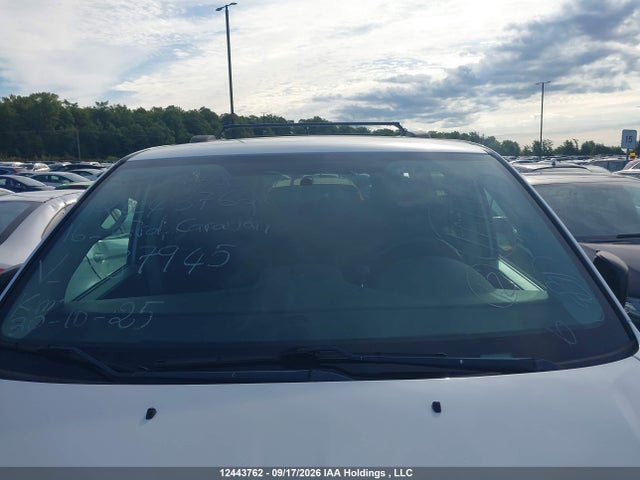 Dodge Grand Caravan Se/sxt 2016 2C4RDGBG0GR337945 Image 17
