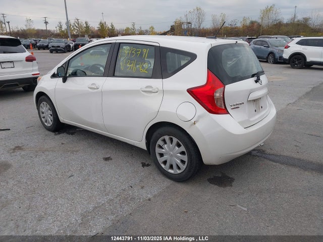 Nissan Versa 2016 3N1CE2CP5GL376762 Image 3