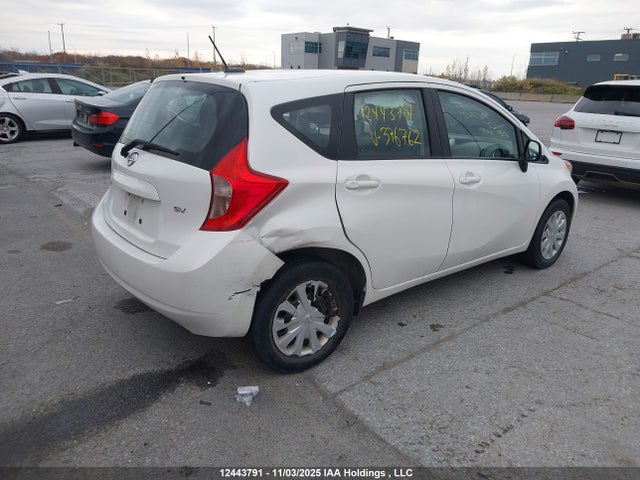 Nissan Versa 2016 3N1CE2CP5GL376762 Image 4