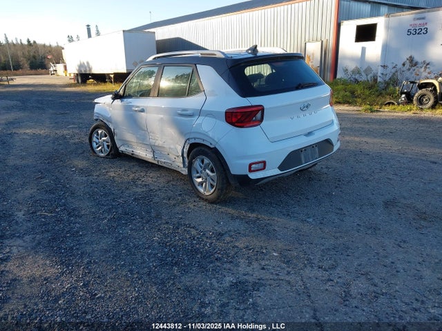 KMHRC8A3XMU113213 Hyundai Venue Sel/denim