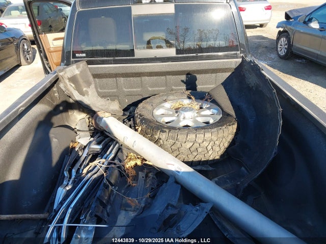 12443839 :رقم المزاد ، 3C6UR5FL5NG318017 vin ، 2022 Ram 2500 Laramie مزاد بيع