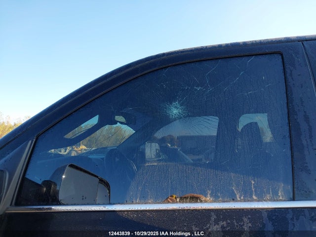 12443839 :رقم المزاد ، 3C6UR5FL5NG318017 vin ، 2022 Ram 2500 Laramie مزاد بيع