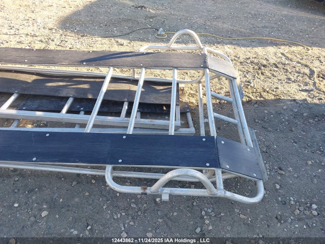 2015 Custom Snowmobile Deck Deck მანქანა იყიდება აუქციონზე, vin: NOVIN, აუქციონის ნომერი: 12443862
