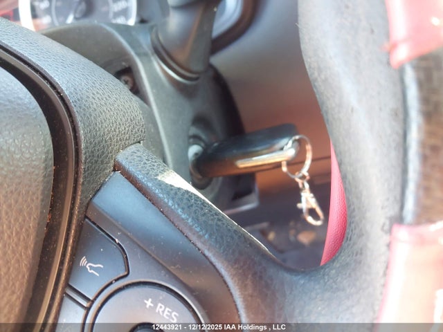 12443921 :رقم المزاد ، 5YFBPRBE8LP068896 vin ، 2020 Toyota Corolla Le مزاد بيع