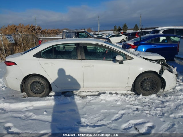 12443921 :رقم المزاد ، 5YFBPRBE8LP068896 vin ، 2020 Toyota Corolla Le مزاد بيع