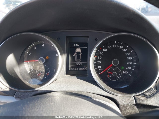 12444068 :رقم المزاد ، 3VWPX7AJ3EM627609 vin ، 2014 Volkswagen Golf مزاد بيع