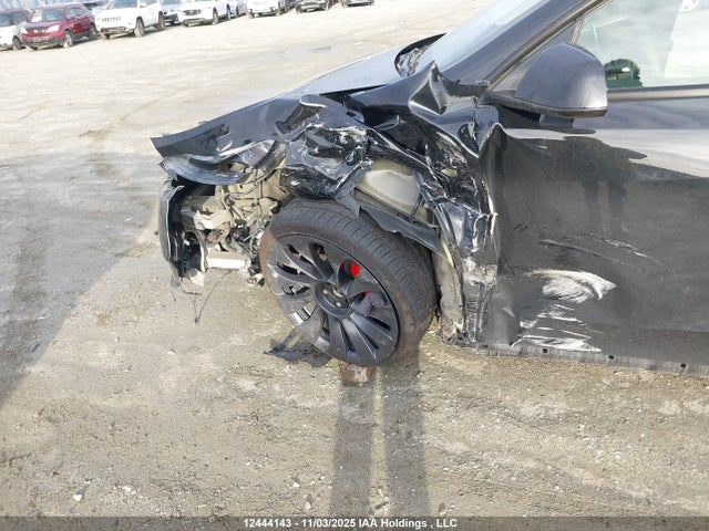 Продажа на аукционе авто 2024 Tesla Model Y, vin: LRWYGDEF0RC662091, номер лота: 12444143