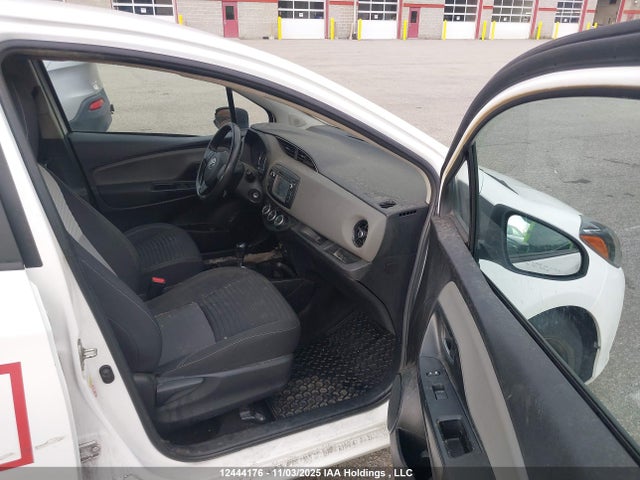 VNKKTUD36JA089913 Toyota Yaris