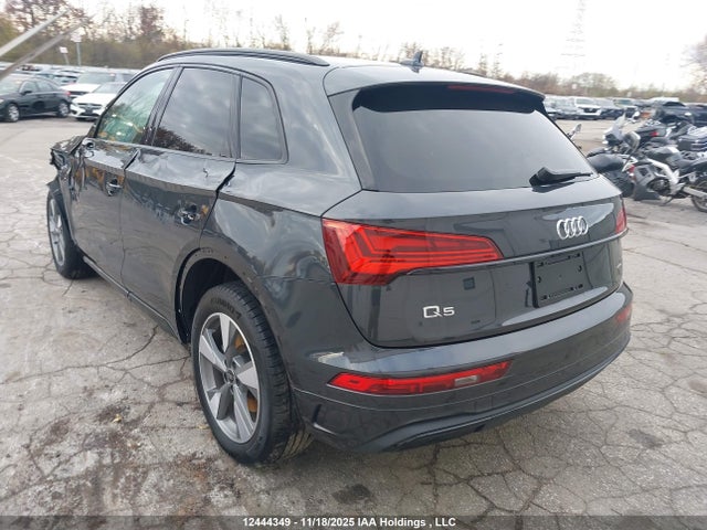 WA1ABAFY7R2137756 Audi Q5 Premium 40