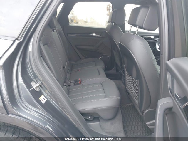 WA1ABAFY7R2137756 Audi Q5 Premium 40