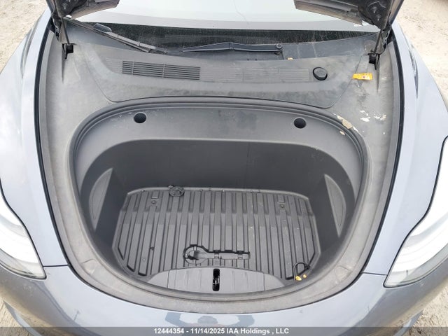 5YJ3E1EA1PF395212 Tesla Model 3 Rwd