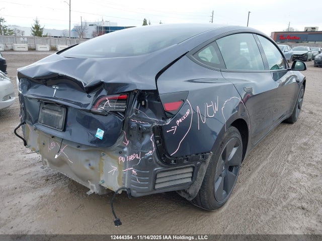 5YJ3E1EA1PF395212 Tesla Model 3 Rwd