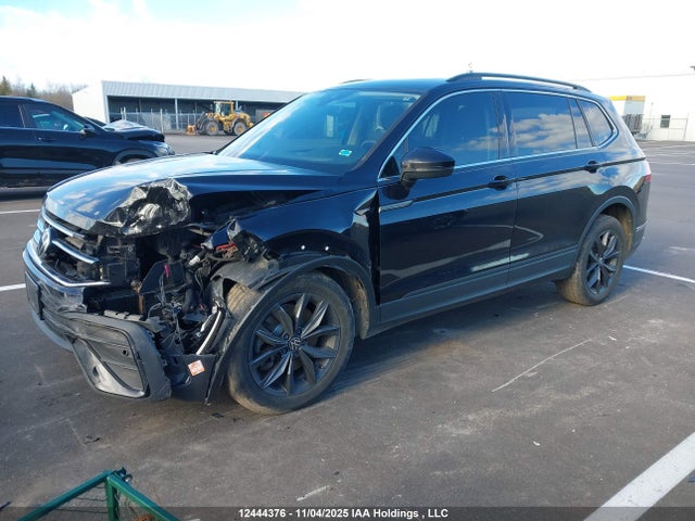 3VV2B7AX5NM010648 Volkswagen TIGUAN SE