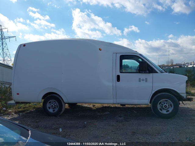 Продаж на аукціоні авто 2013 Gmc Savana Cutaway G3500, vin: 1GD072BA2D1184673, номер лоту: 12444388
