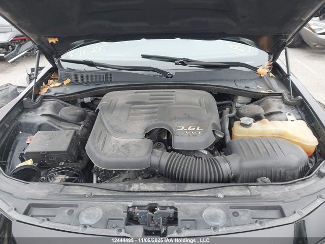 Chrysler 300 S 2015 2C3CCABG6FH845321 Image 10