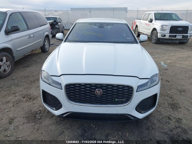 Jaguar Xf R-dynamic Se 2021 SAJBL4GX4MCY89210 Image 13